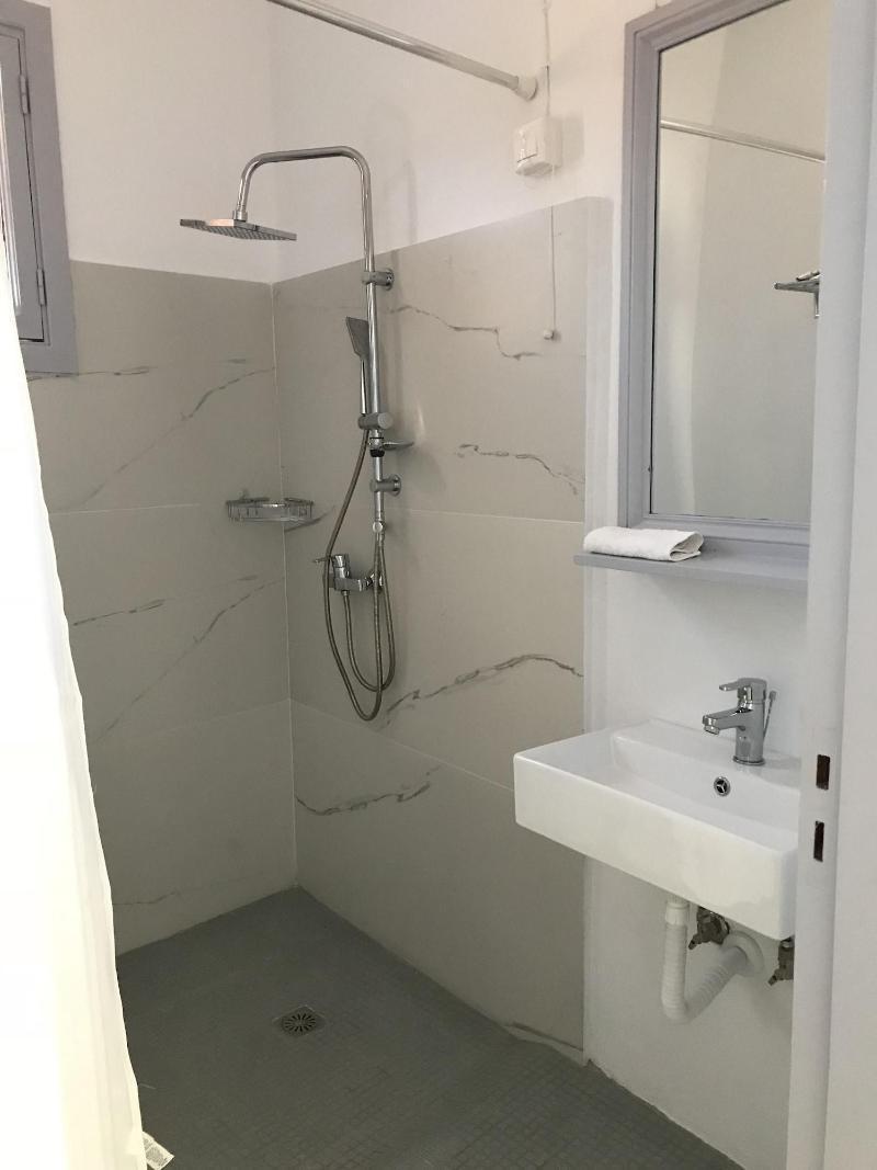 Hotel Fiona Сімі Екстер'єр фото